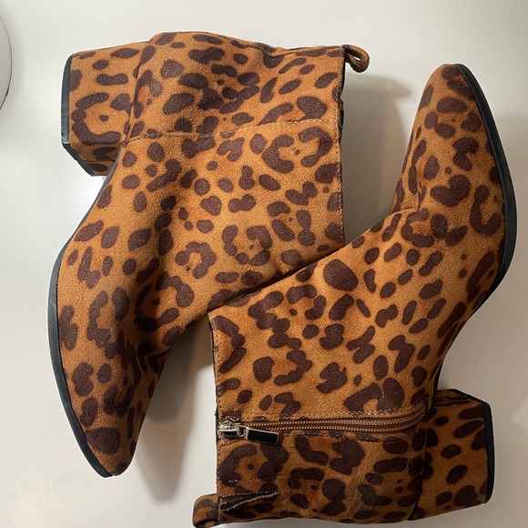 Leopard Print Ankle Boots - Picture 3 of 8